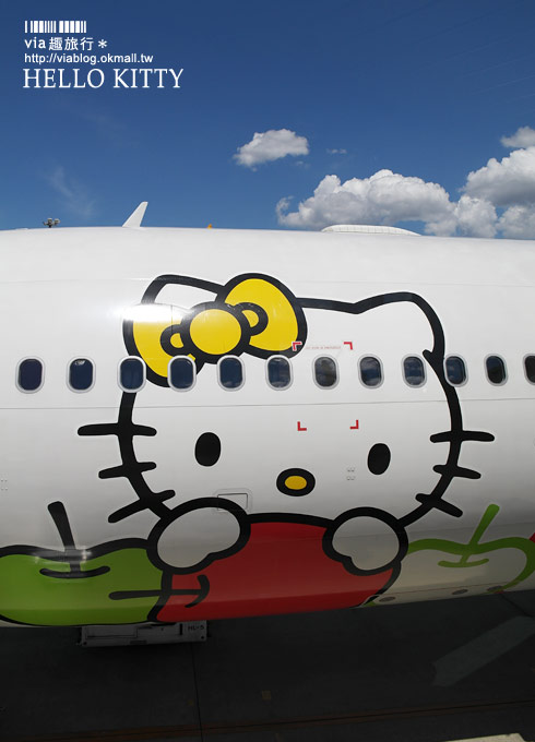 【長榮航空】Hello kitty彩繪機～乘著粉紅夢幻的KITTY去旅行！