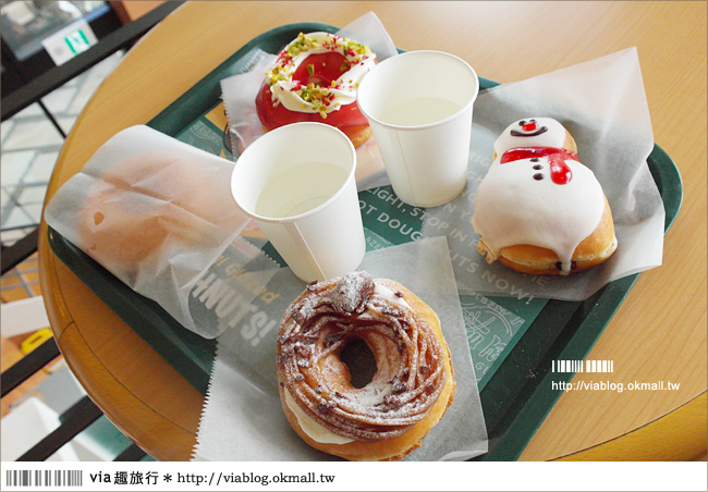 耶誕限定》Krispy Kreme甜甜圈｜大阪心齋橋店。耶誕節限定三種口味！