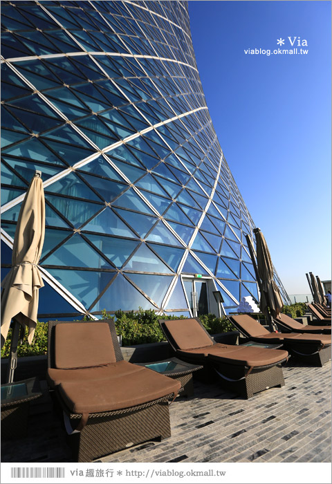 阿布達比住宿》首都門凱悅酒店(Hyatt Capital Gate Abu Dhabi)～超炫！世界上最傾斜的人工大樓