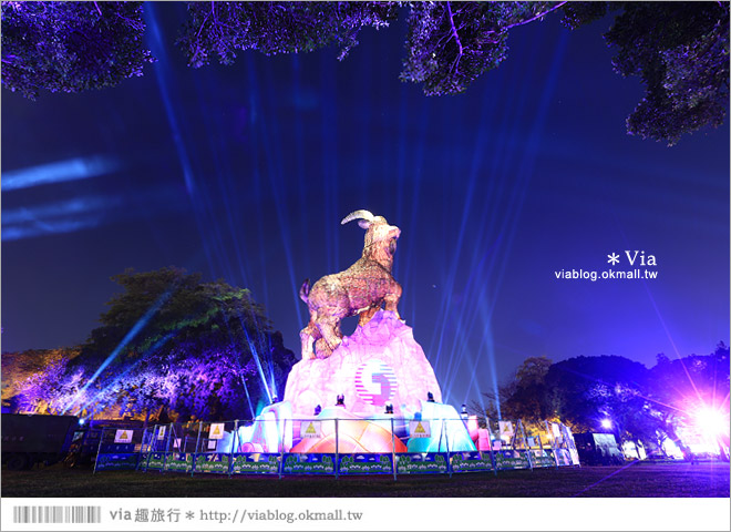 【2015台灣燈會】2015台中燈會～台中公園燈會搶先看！原來台中公園也可以如此璀璨！