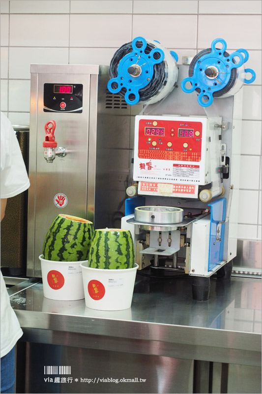 【台中冰店】有春冰菓室～帥！整顆西瓜拿來喝太豪氣！夏日涼品創意新選擇！