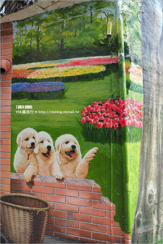 彰化景點》忠權彩繪社區～忠犬彩繪牆！超可愛的狗狗立體彩繪等著旅人們來拍照囉！