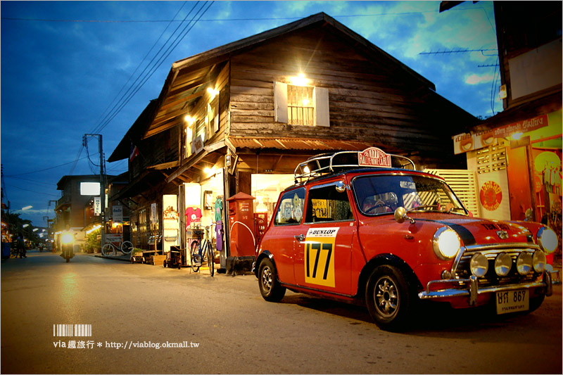 泰國旅遊景點》清康小鎮(Chiang Khan)～懷舊風的木造小鎮，悠遊在舊時光裡的美好！早晨的和尚施齋體驗好新奇！