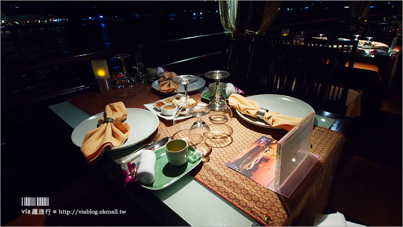 【曼谷遊河晚餐】悅榕莊遊艇晚餐～乘上復古典雅的遊艇，伴著夜景來趟湄南河上的奢華晚宴時光！