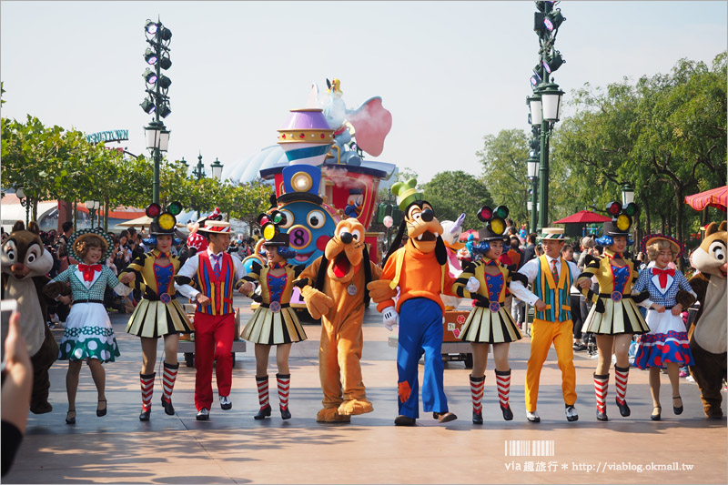 中國上海迪士尼》上海迪士尼樂園一日遊全記錄～全球最大的夢幻城堡、最長的巡遊隊伍及城堡煙火秀都在這！