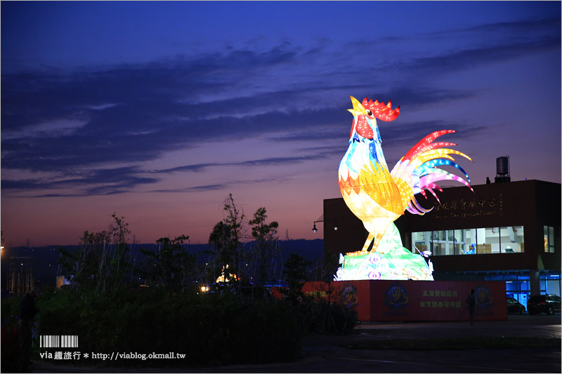 【南投燈會】2017南投燈會（夜燈版）～璀燦的夜間樂園，雞年造型花燈好俏皮！歡迎來南投賞燈趣！