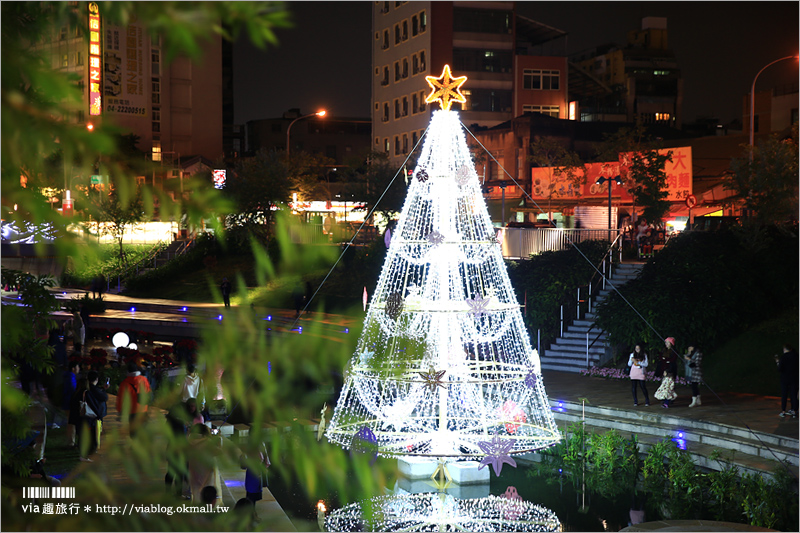 柳川水中耶誕樹》台中聖誕節～全台首座水上耶誕樹！浪漫點燈～來台中過耶誕節囉！