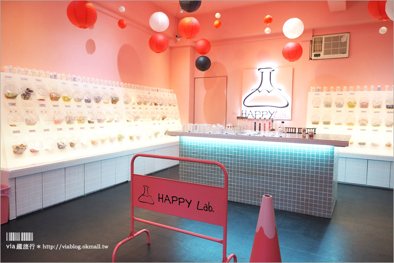 嘉義IG景點》Happy Lab.糖果＋扭蛋店(已永久停業)！最新IG打卡景點～少女心大爆發的粉紅實驗室！