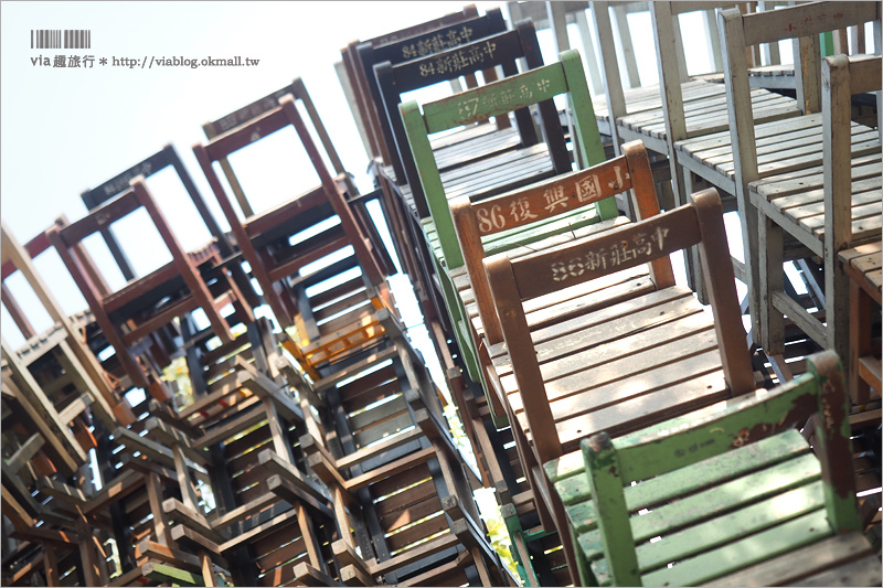 高雄IG景點》椅子樂譜～上千張的椅子結合成壯觀的藝術品！網美們拍照必去的打卡景點！