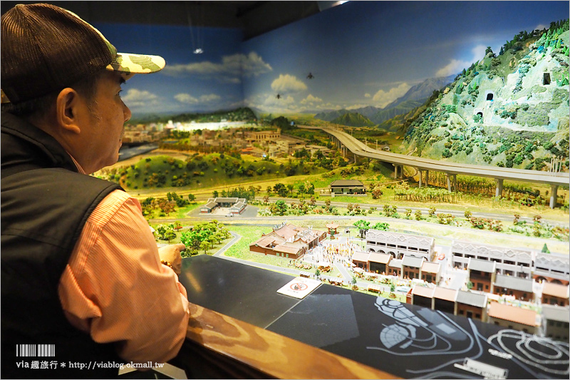【高雄景點】哈瑪星鐵道文化園區／台灣鐵道館～搭乘迷你小火車旅行趣！精彩鐵路模型帶你全台玩透透！
