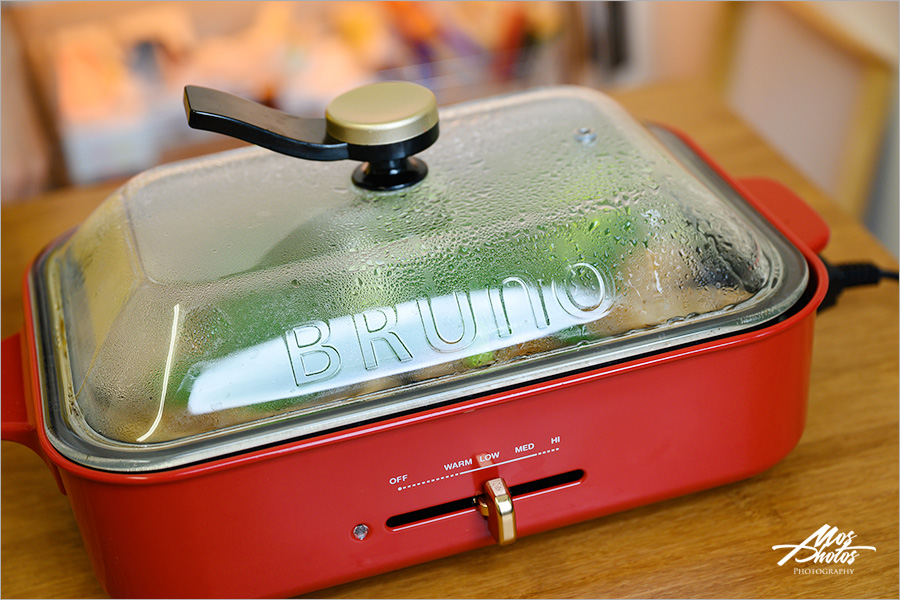 料理好物推薦》BRUNO多功能鑄鐵電烤盤，新色限量款！！一機可多用途，料理超多變化，好收納超方便呦～！