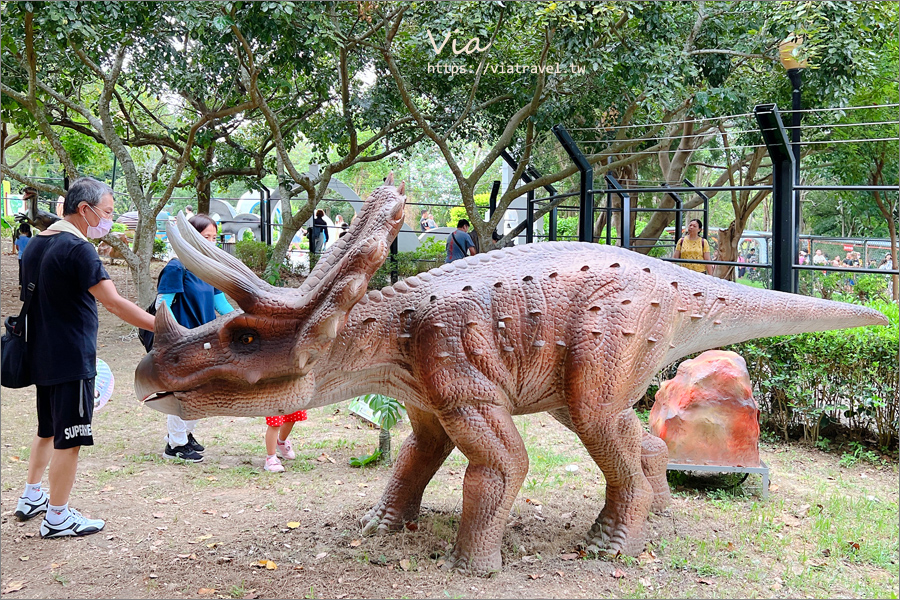 彰化芬園古生物奇幻樂園》中部最新親子樂園～白堊紀恐龍領軍，帶領孩子進入古生物的奇幻園區！