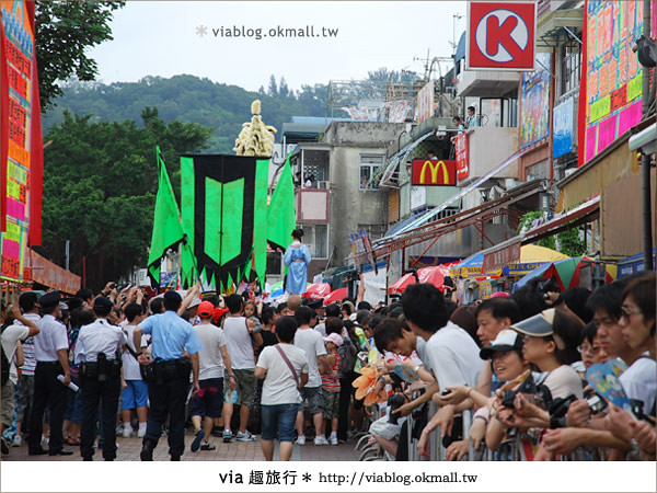 【2010香港節慶年】香港長洲包山節-下篇～飄色巡遊及搶包山20