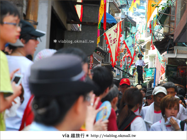 【2010香港節慶年】香港長洲包山節-下篇～飄色巡遊及搶包山46