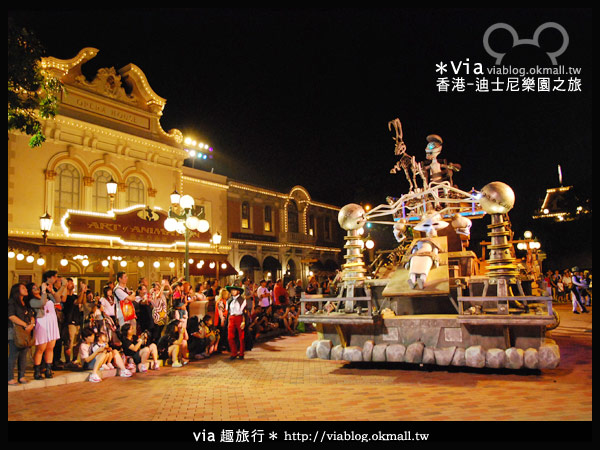 【香港旅遊】跟著via玩香港(2)～迪士尼萬聖節夜間遊行超精彩！11