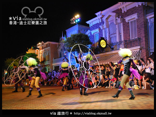 【香港旅遊】跟著via玩香港(2)～迪士尼萬聖節夜間遊行超精彩！14
