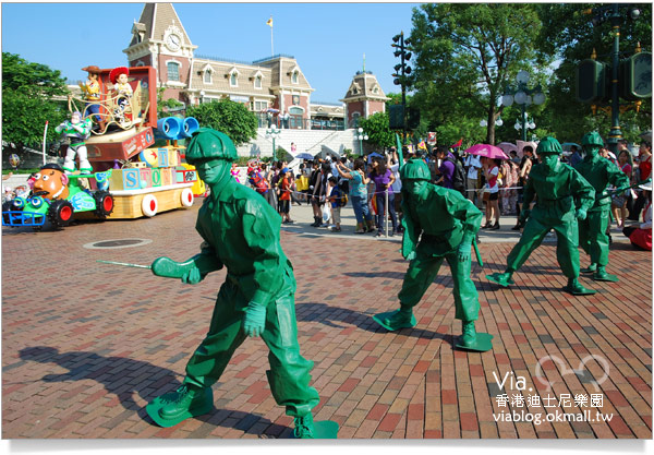 【香港迪士尼】跟著via玩香港(3)～迪士尼卡通人物歡樂巡遊39